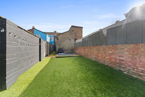 Photo 24- click for photo gallery